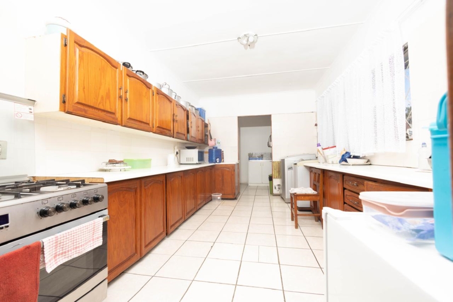 9 Bedroom Property for Sale in Sunnyridge Eastern Cape